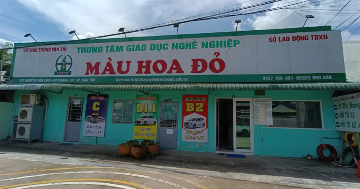 Trung tâm dạy nghề Màu Hoa Đỏ
