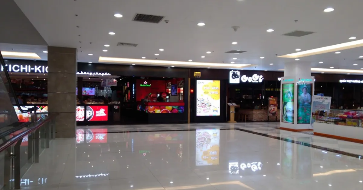 Khu ẩm thực Vincom Plaza Hùng Vương