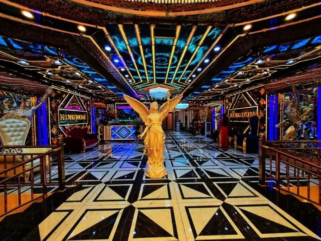 Karaoke KingDom Cần Thơ