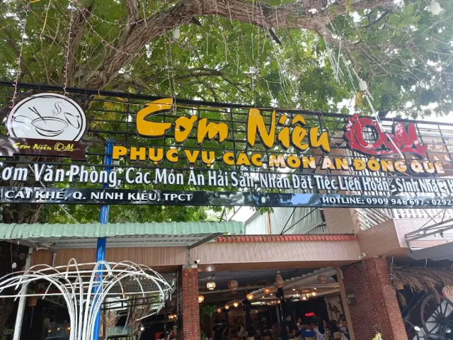 Cơm Niêu OM Cần Thơ