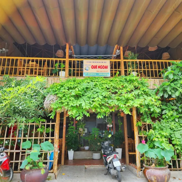 Cơm niêu Quê Ngoại Cần Thơ